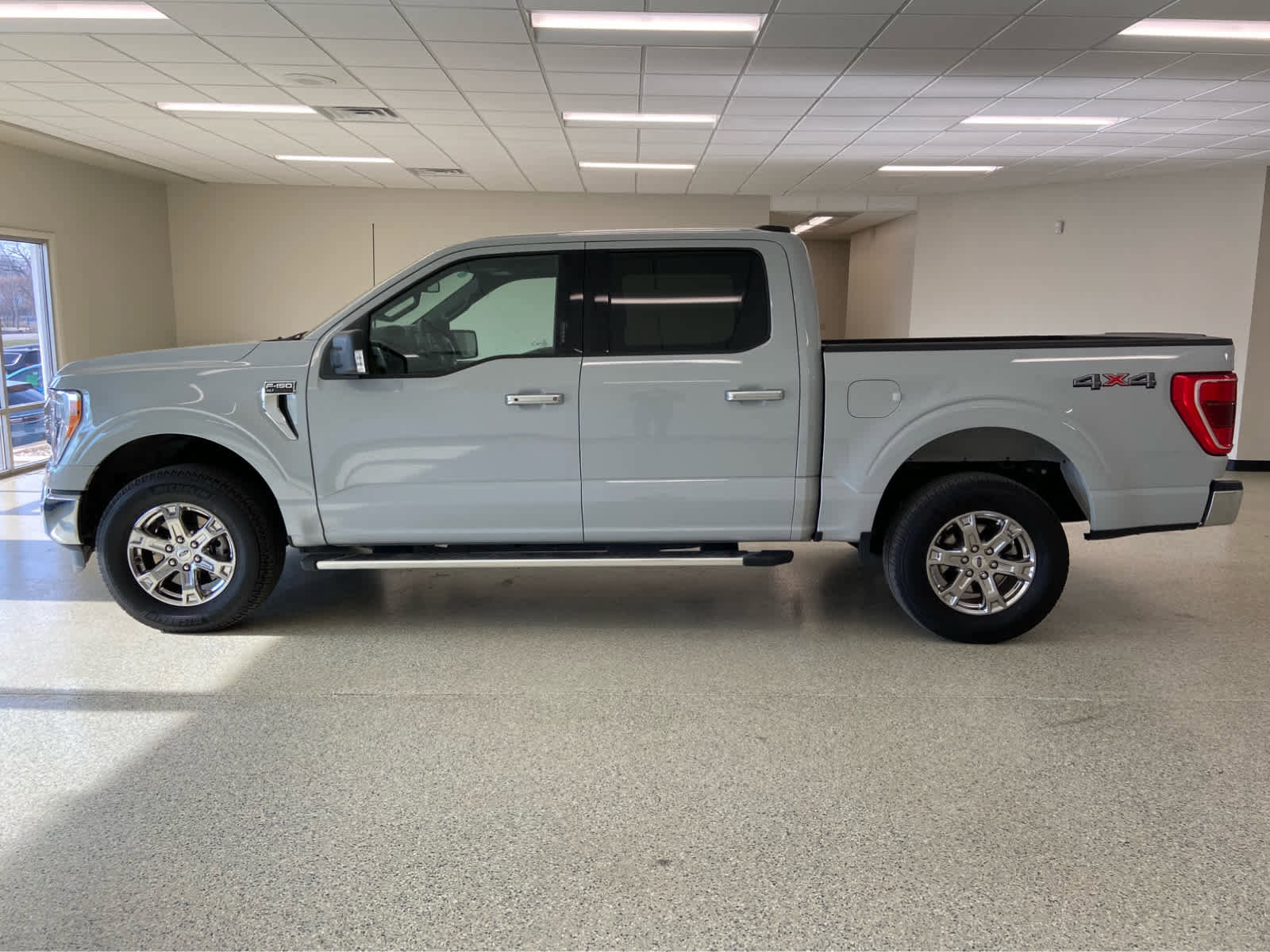 Used 2023 Ford F150 XLT w/ Equipment Group 302A High image 12
