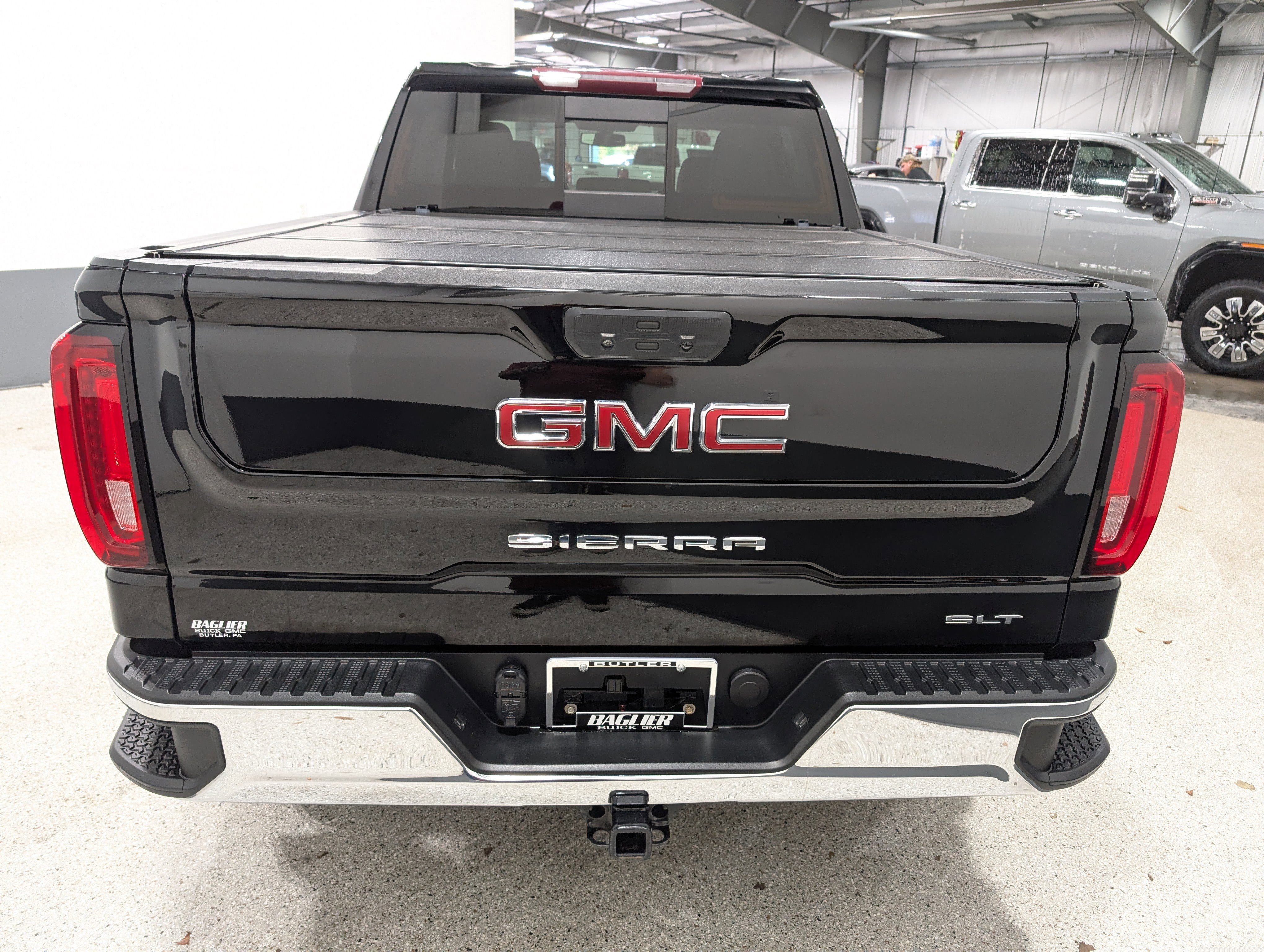 Used 2020 GMC Sierra 1500 SLT image 4