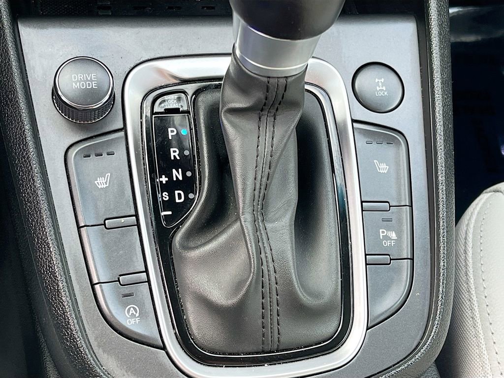 Used 2023 Hyundai Kona Limited image 21