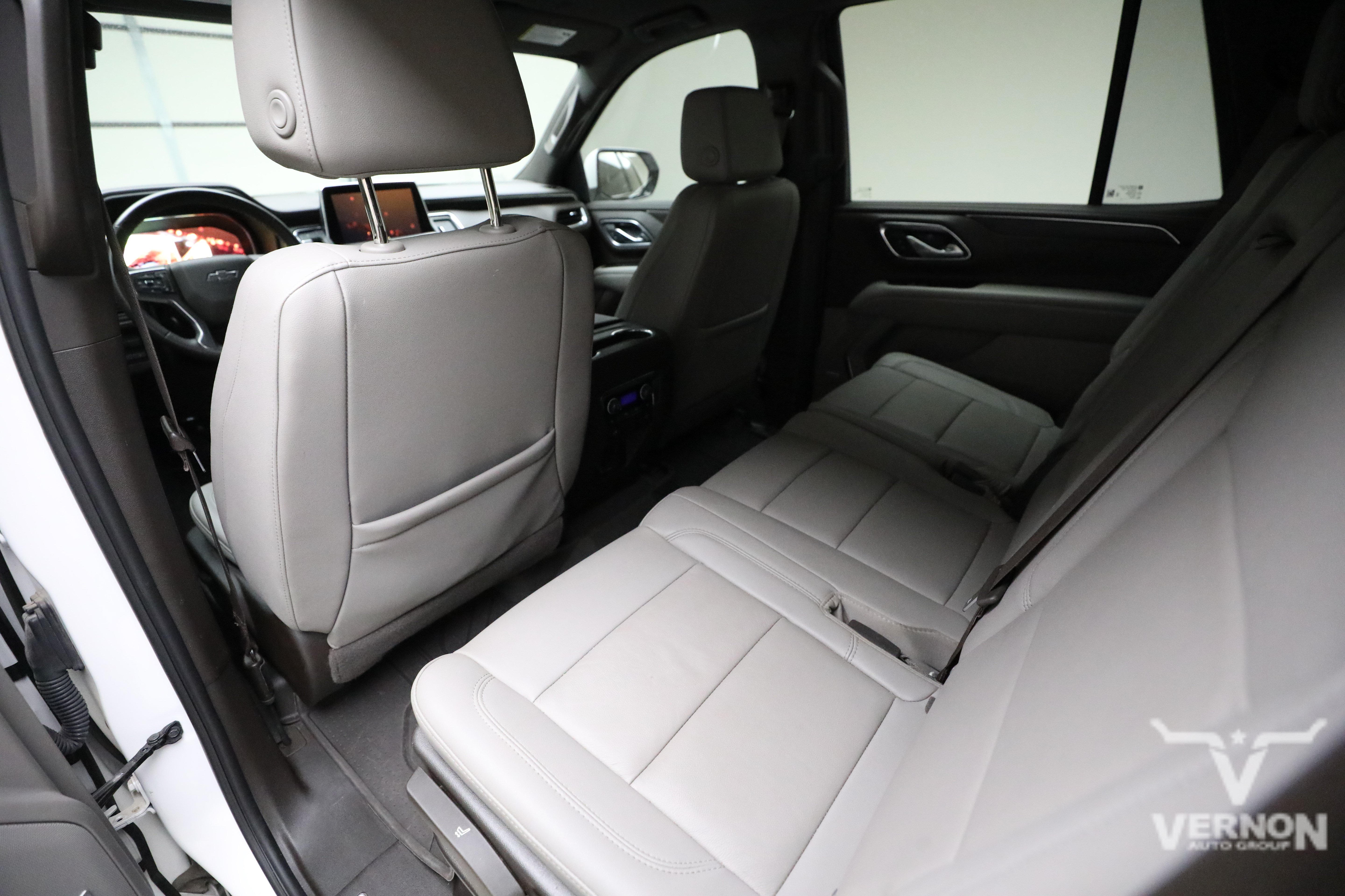 Used 2024 Chevrolet Tahoe Z71 w/ Off-Road Capability Package AWD/4WD image 9