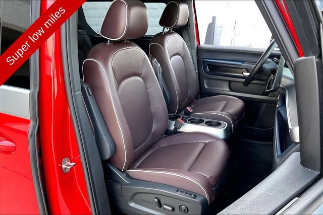 Used 2025 Volkswagen ID. Buzz Pro S Plus AWD/4WD image 6