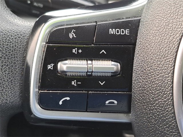 Used 2021 Kia Sorento LX image 13