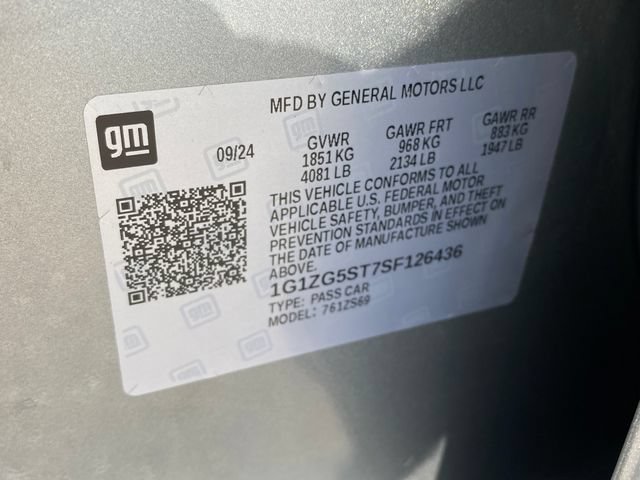 Used 2025 Chevrolet Malibu RS FWD image 25