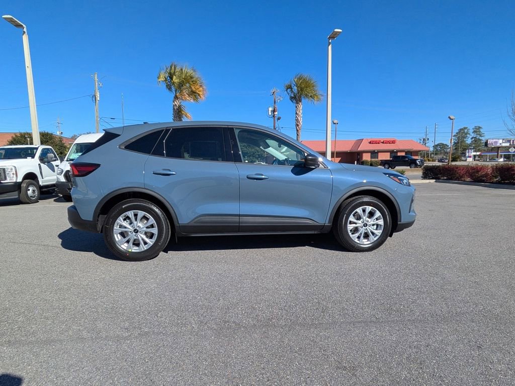 New 2026 Ford Escape Active image 3