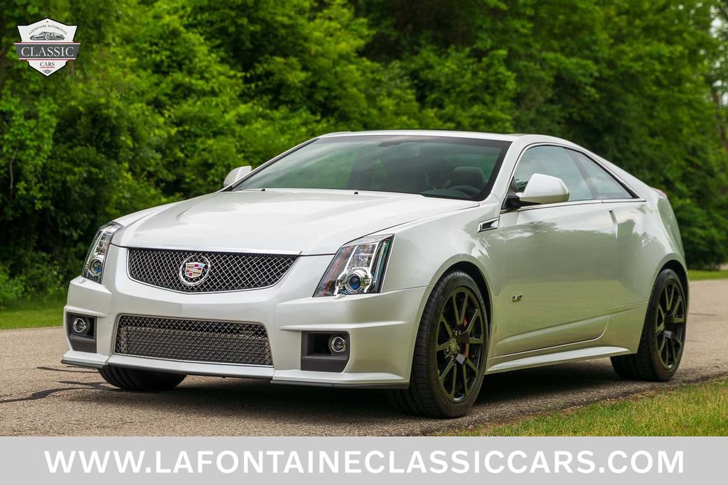 Used 2015 Cadillac CTS V RWD image 23
