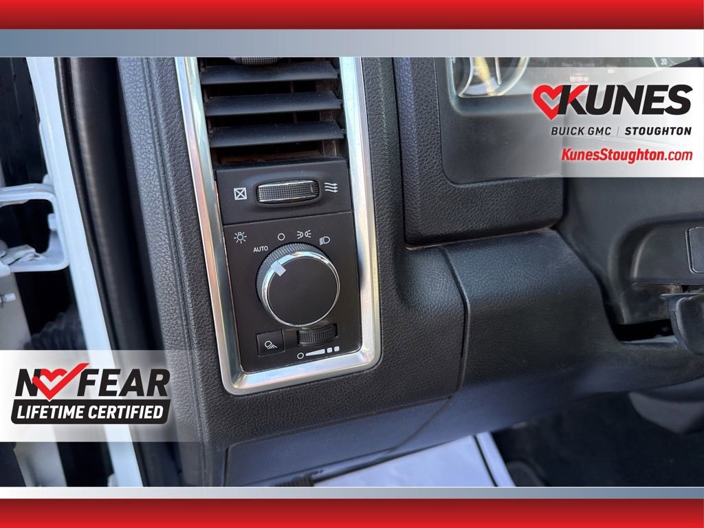 Used 2023 RAM 1500 Classic SLT w/ Electronics Group image 23