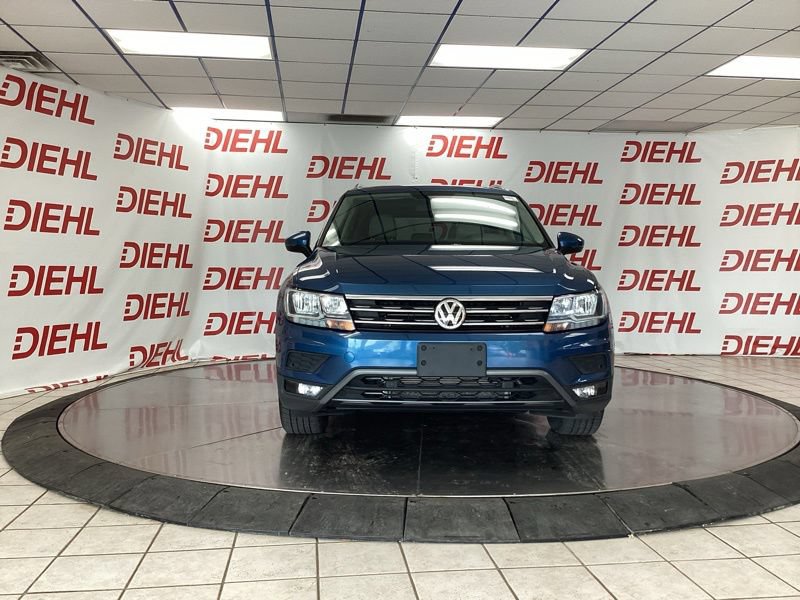 Used 2019 Volkswagen Tiguan SEL AWD/4WD image 2