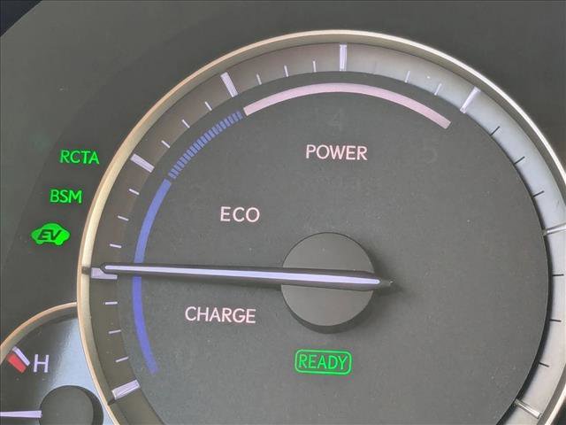 Used 2019 Lexus RX 450h AWD w/ Navigation Package image 5