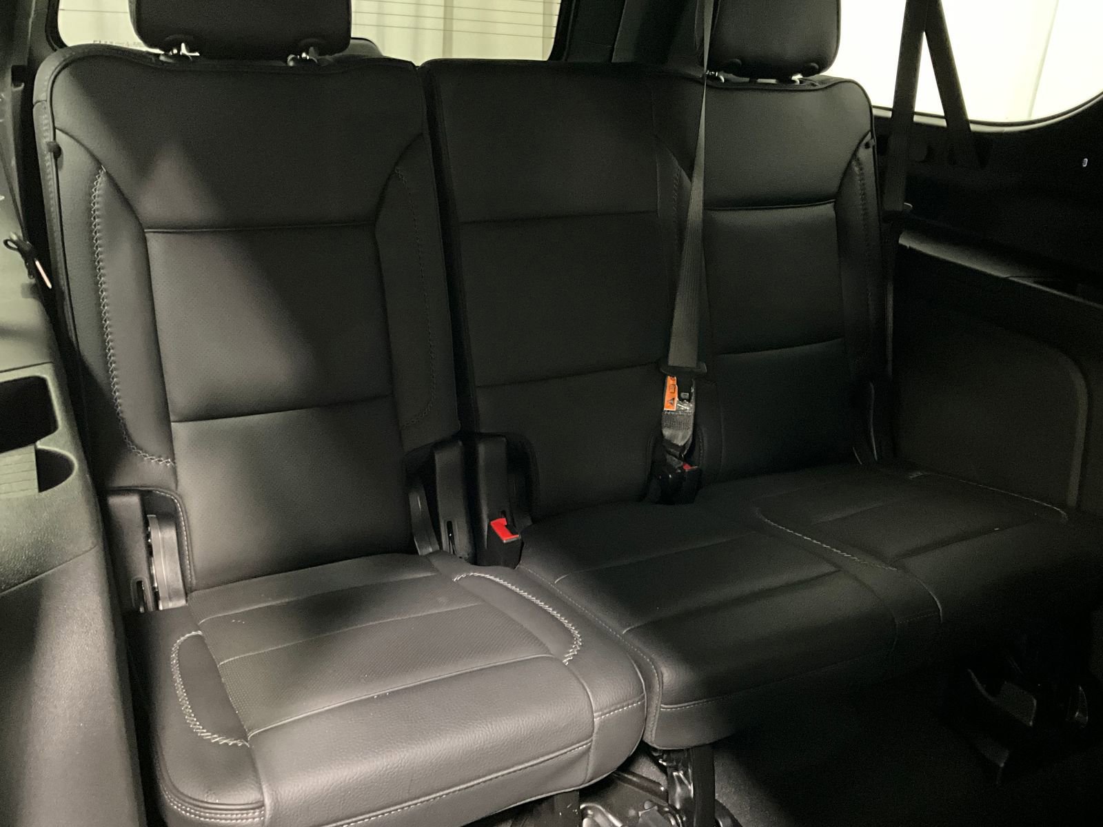 Used 2025 GMC Yukon XL Denali image 25