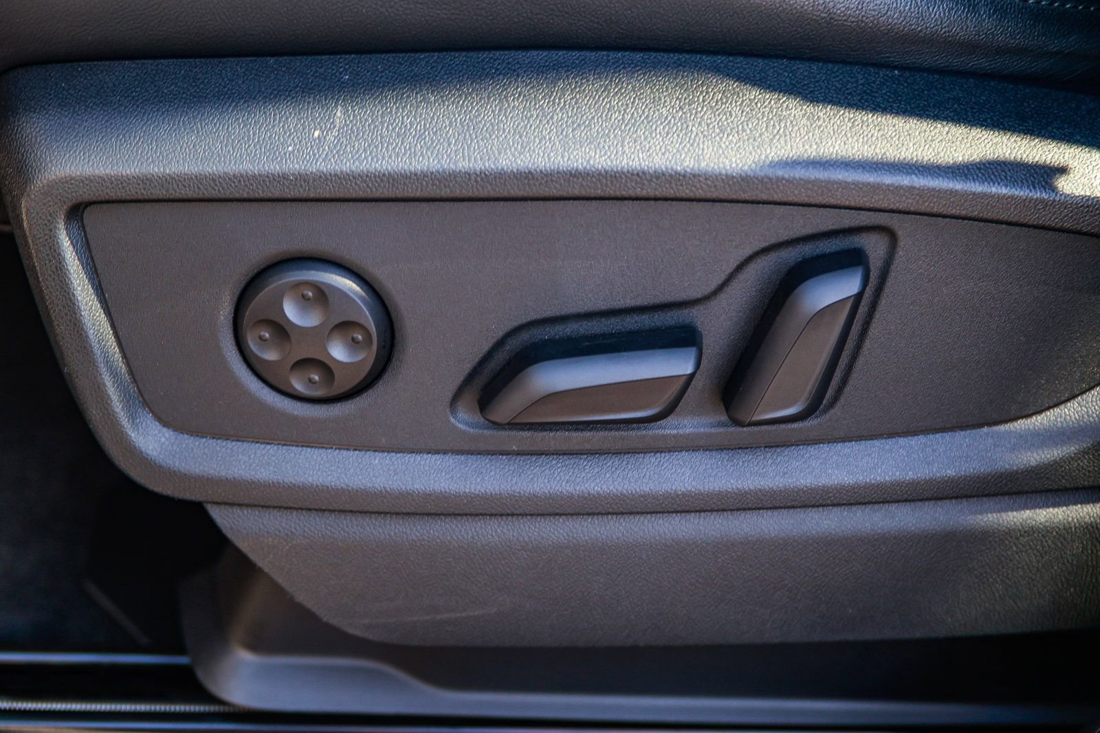 Certified 2024 Audi Q5 e Premium image 22