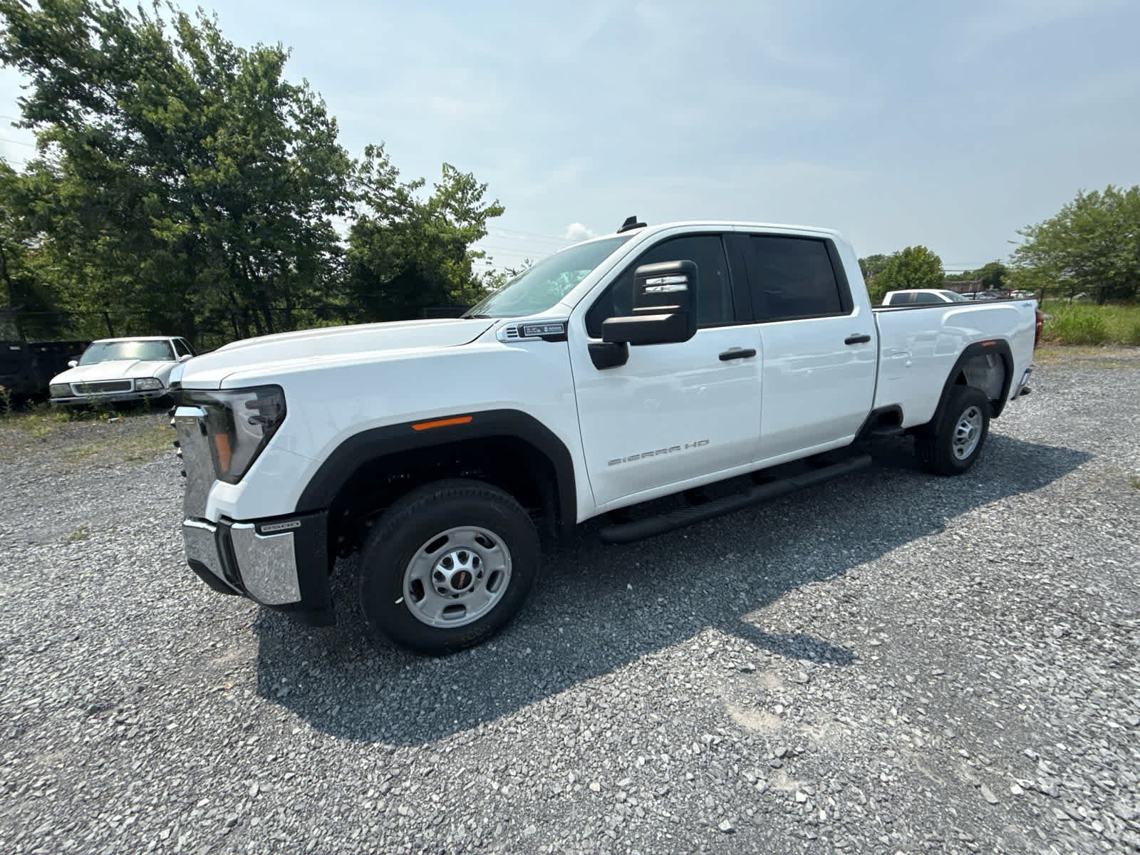 New 2026 GMC Sierra 2500 Pro w/ Convenience Package AWD/4WD image 3