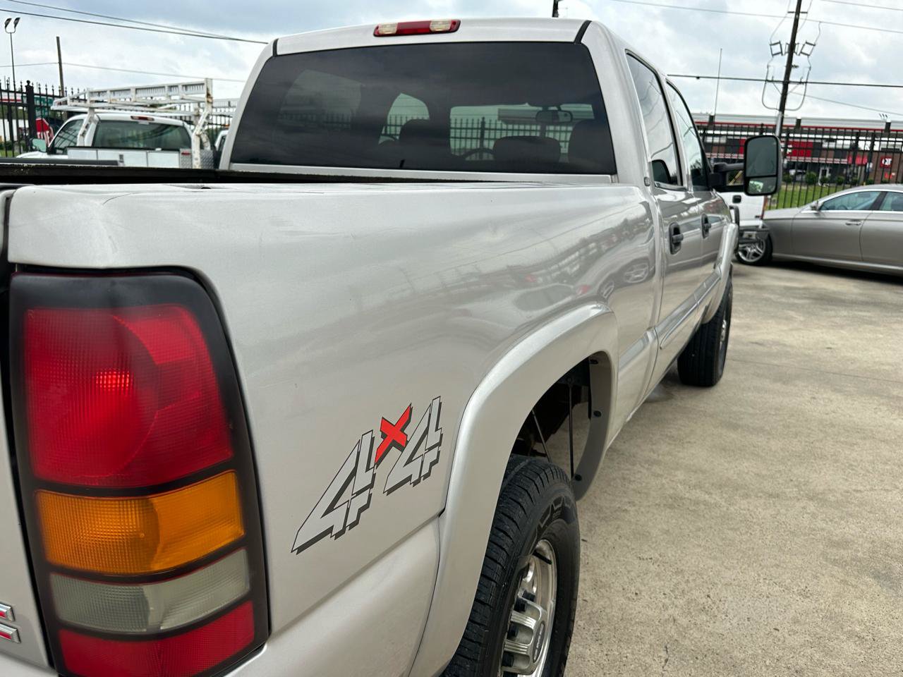 Used 2006 GMC Sierra 2500 SLE AWD/4WD image 40