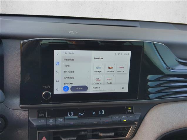 Used 2025 Toyota Camry LE FWD image 18