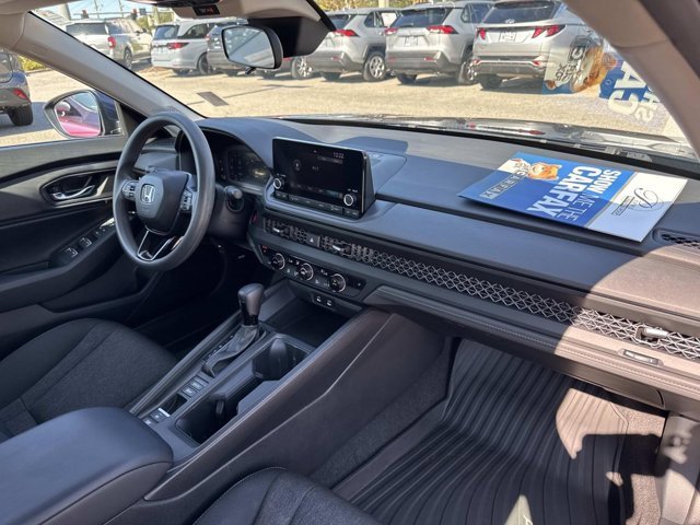 Used 2023 Honda Accord EX image 18