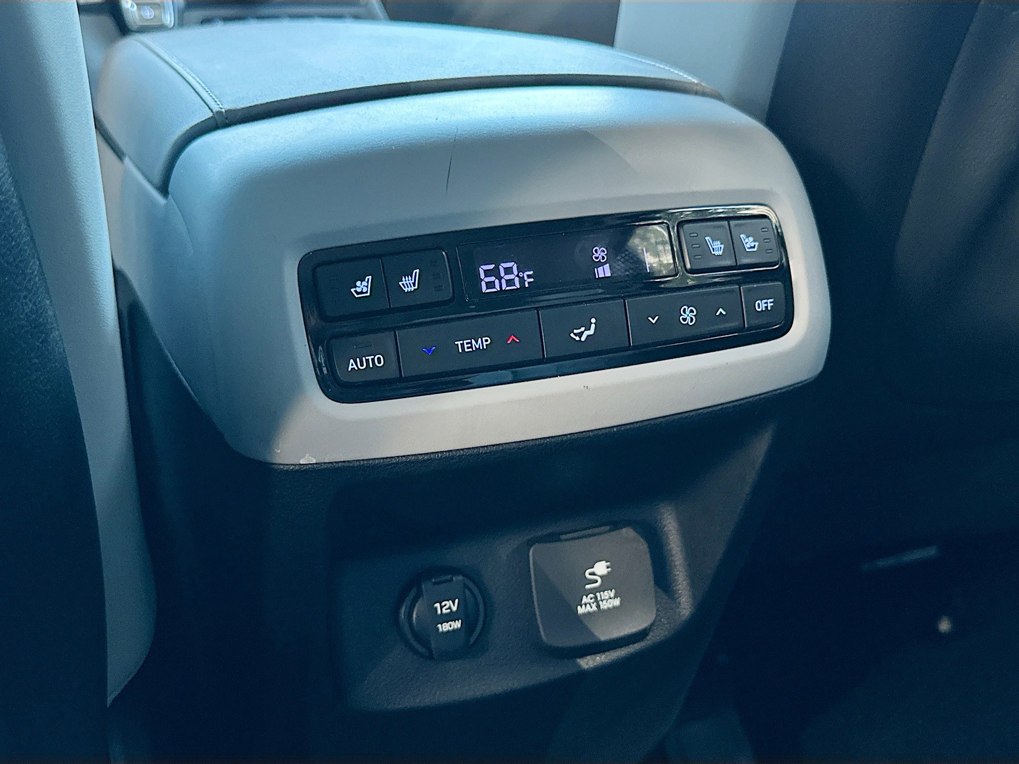 Used 2023 Hyundai Palisade SEL image 27