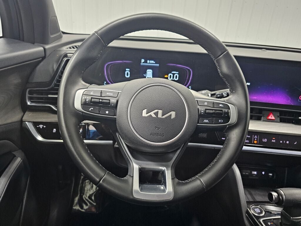 Used 2023 Kia Sportage X-Line AWD/4WD image 13