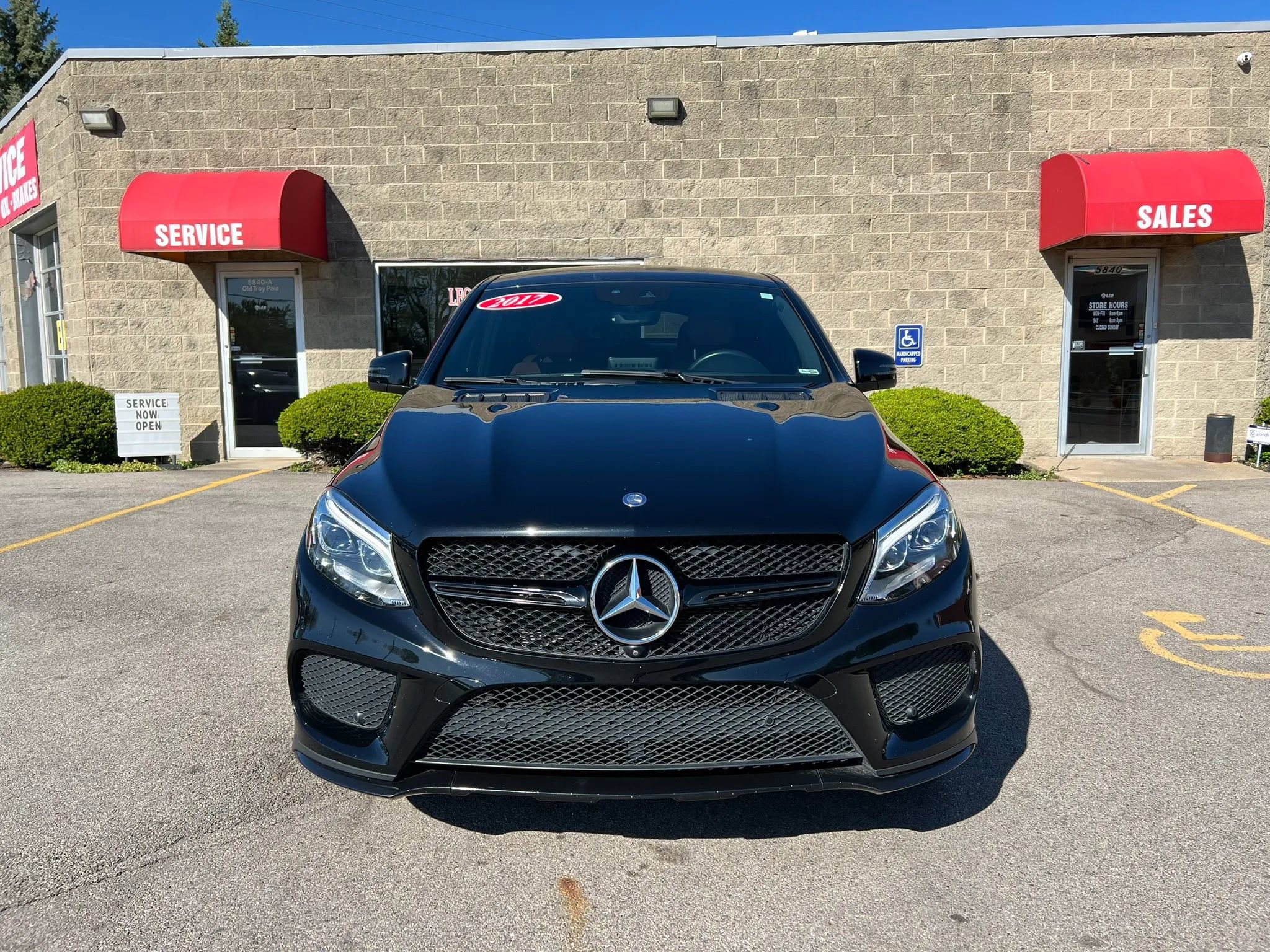 Used 2017 Mercedes-Benz GLE 43 AMG 4MATIC Coupe image 2