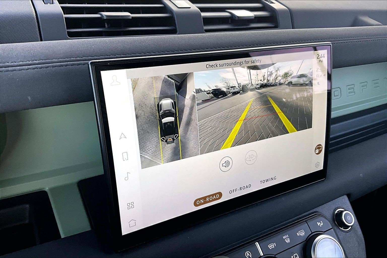 Used 2023 Land Rover Defender 110 75th Limited Edition image 21