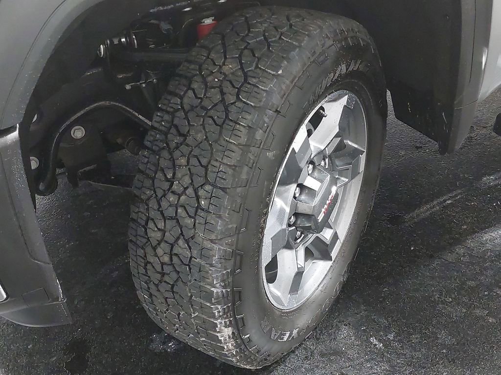 New 2026 GMC Sierra 2500 SLT w/ SLT Premium Package image 33