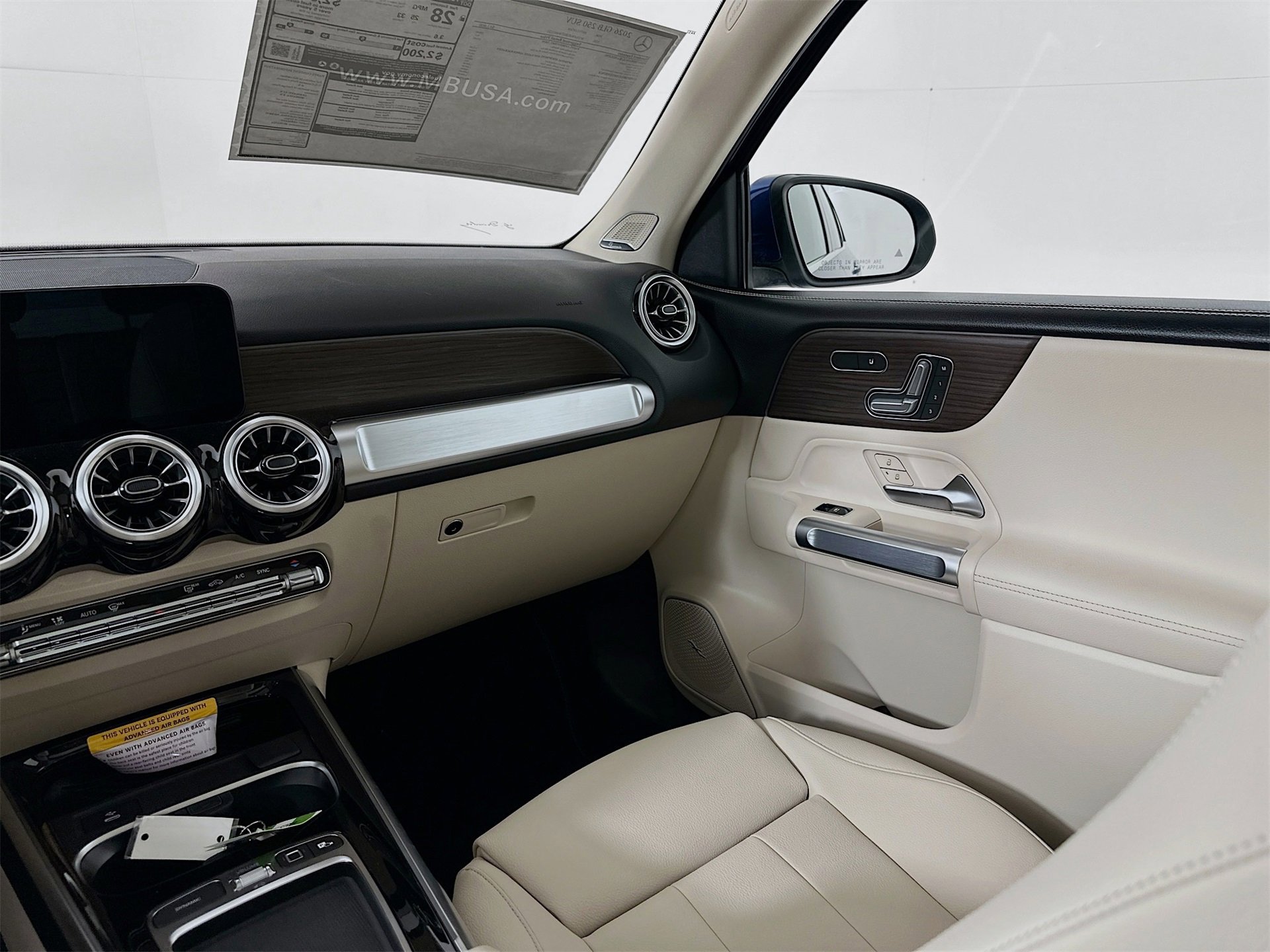 New 2026 Mercedes-Benz GLB 250 image 24