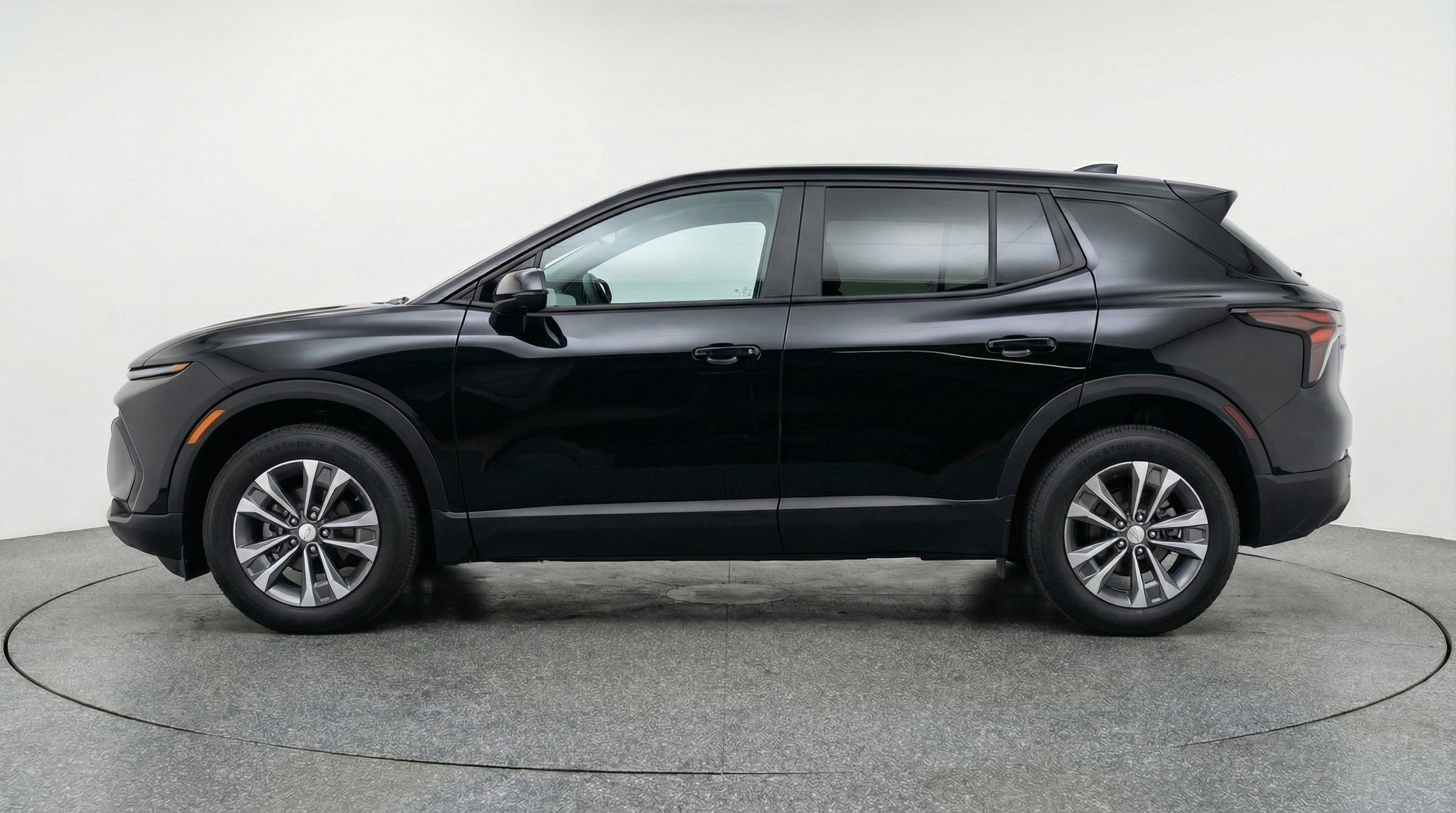 Used 2025 Chevrolet Equinox LT FWD image 5