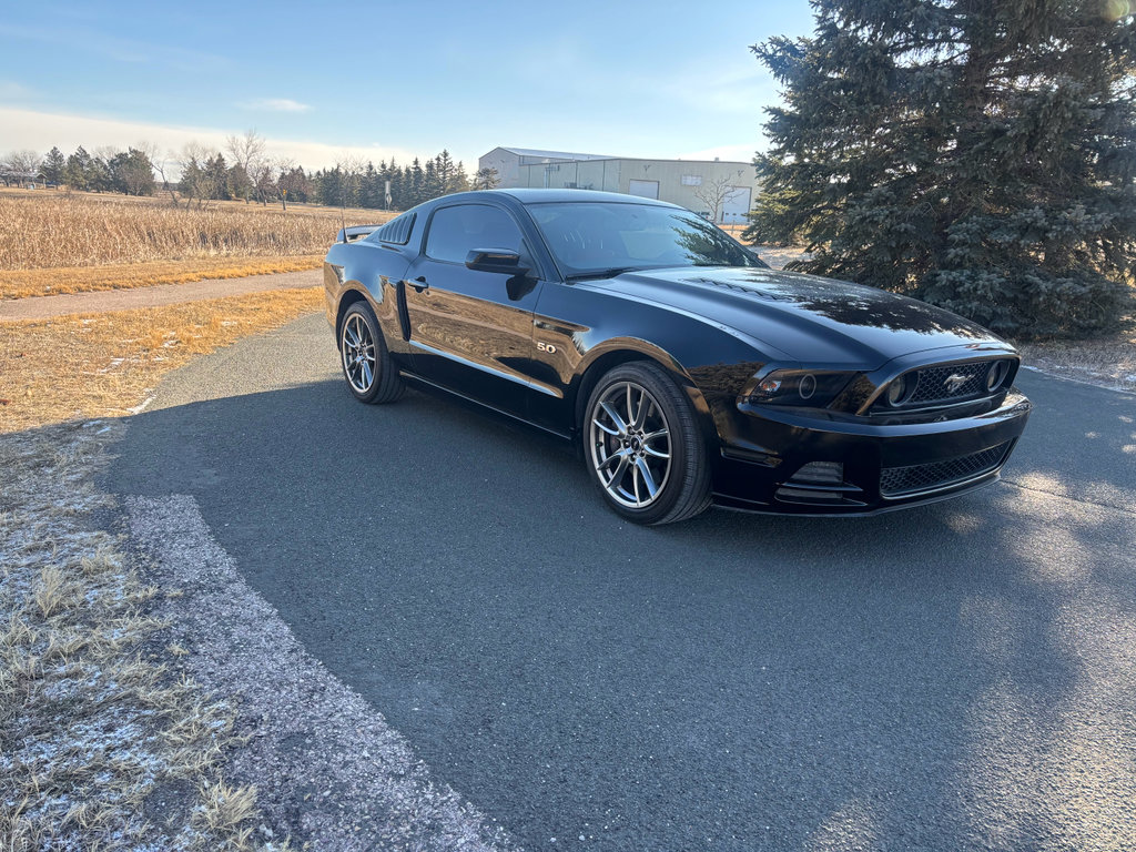 Used 2014 Ford Mustang GT Premium w/ GT Track Package image 4