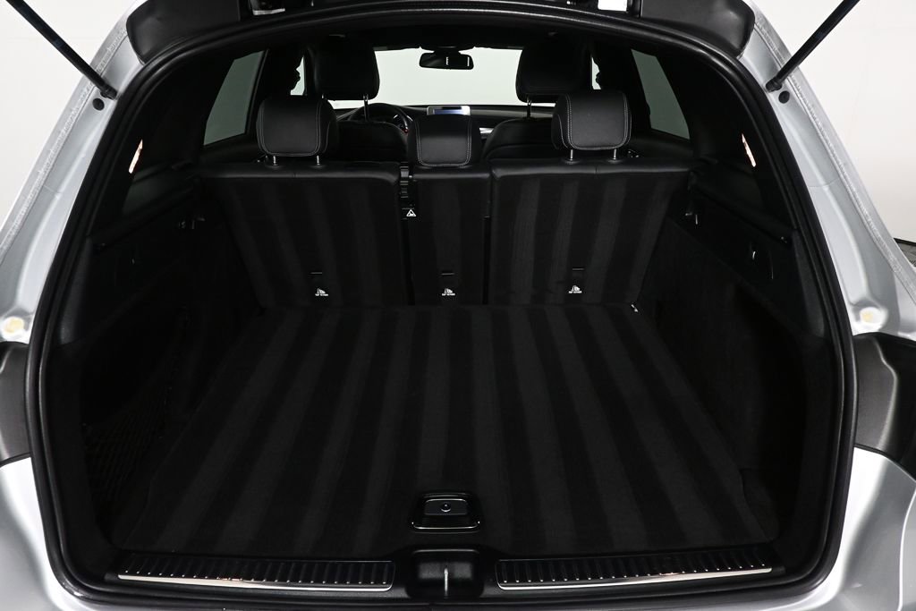 Used 2018 Mercedes-Benz GLC 300 image 30