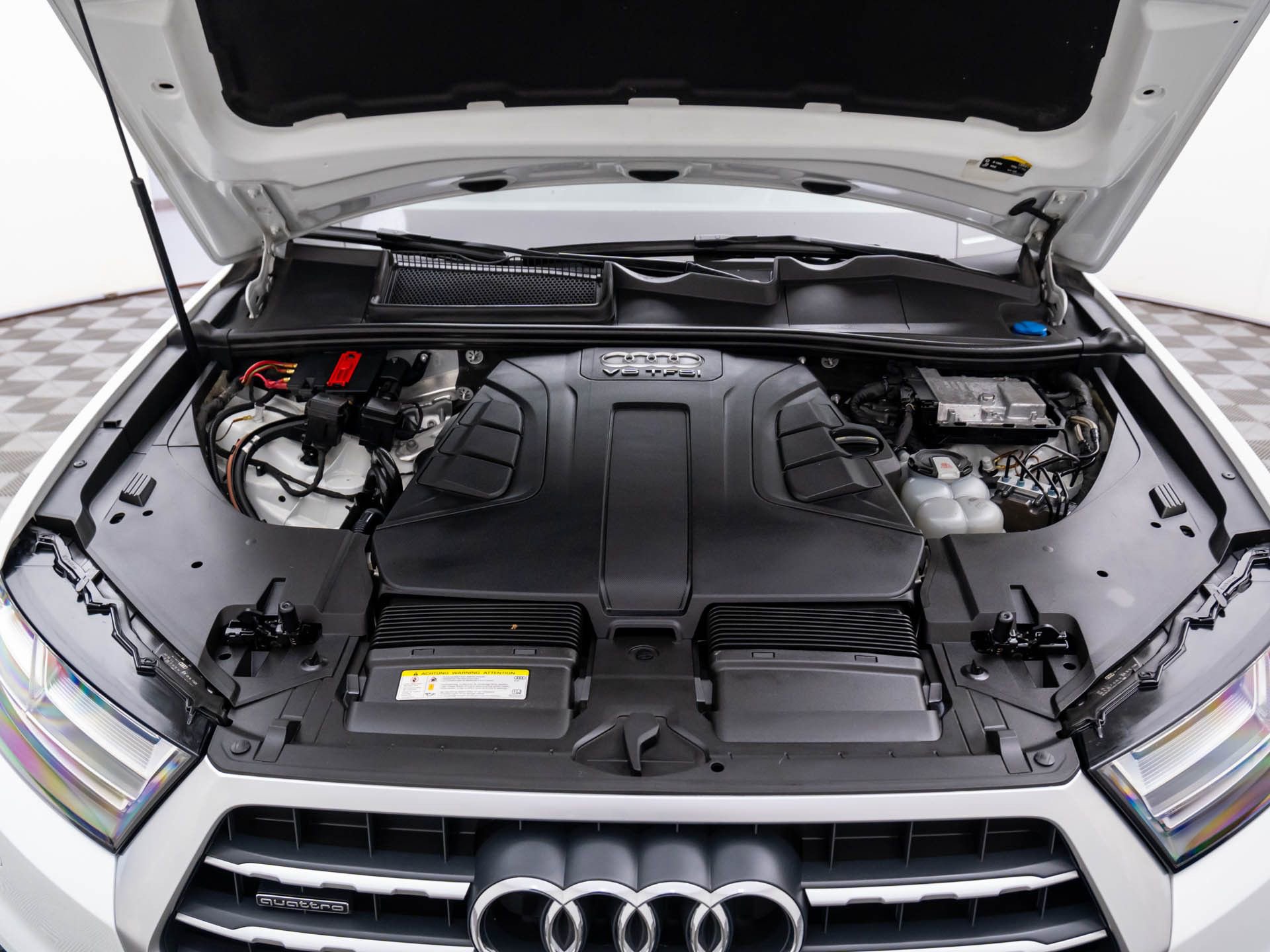 Used 2018 Audi Q7 3.0T Premium Plus w/ Premium Plus Package image 34