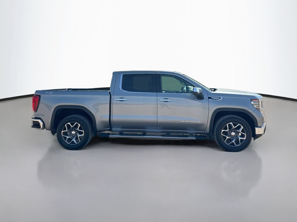 Used 2023 GMC Sierra 1500 SLT AWD/4WD image 8