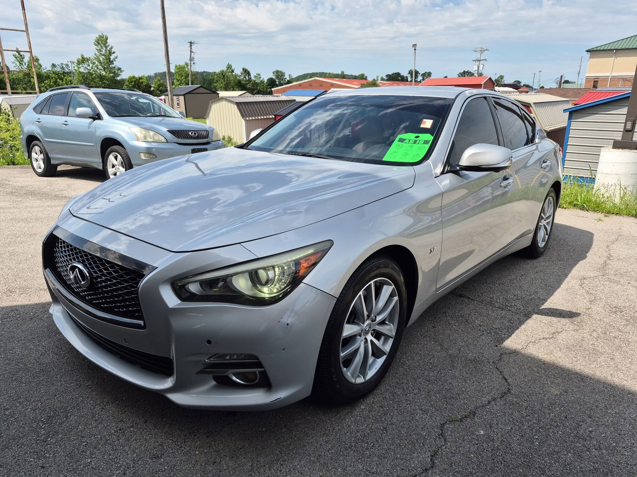 Used 2015 INFINITI Q50 Premium w/ Deluxe Touring Package AWD/4WD image 7