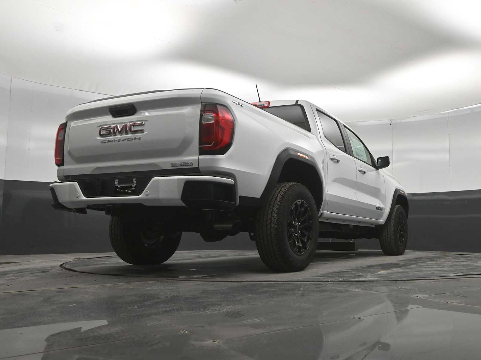 New 2026 GMC Canyon Elevation AWD/4WD image 38