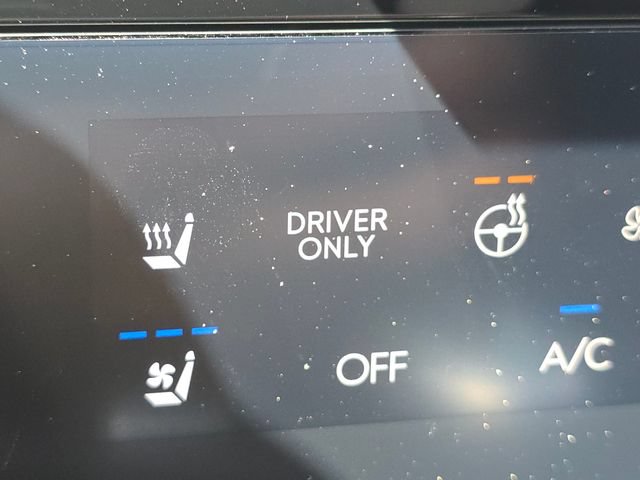 New 2026 Hyundai Ioniq 9 SEL w/ Tow & Go Package AWD/4WD image 8