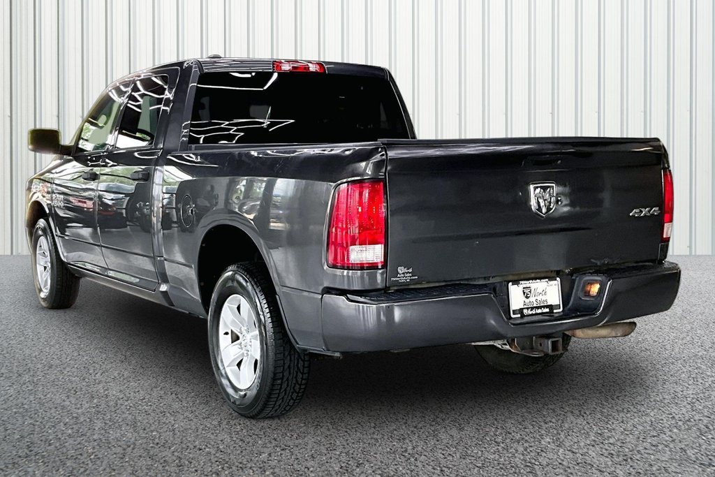 Used 2016 RAM 1500 ST w/ SXT Appearance Group AWD/4WD image 4