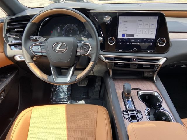Certified 2024 Lexus RX 350h w/ Accessory Package (Z1) AWD/4WD image 12