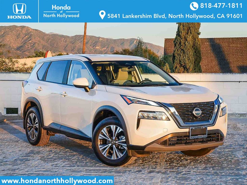 Used 2023 Nissan Rogue SV