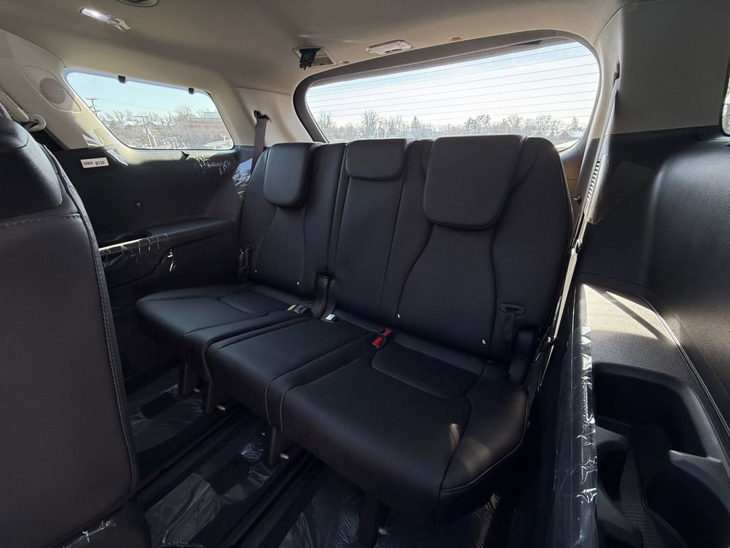 New 2026 Kia Carnival SX w/ SX Dark Edition Package FWD image 28