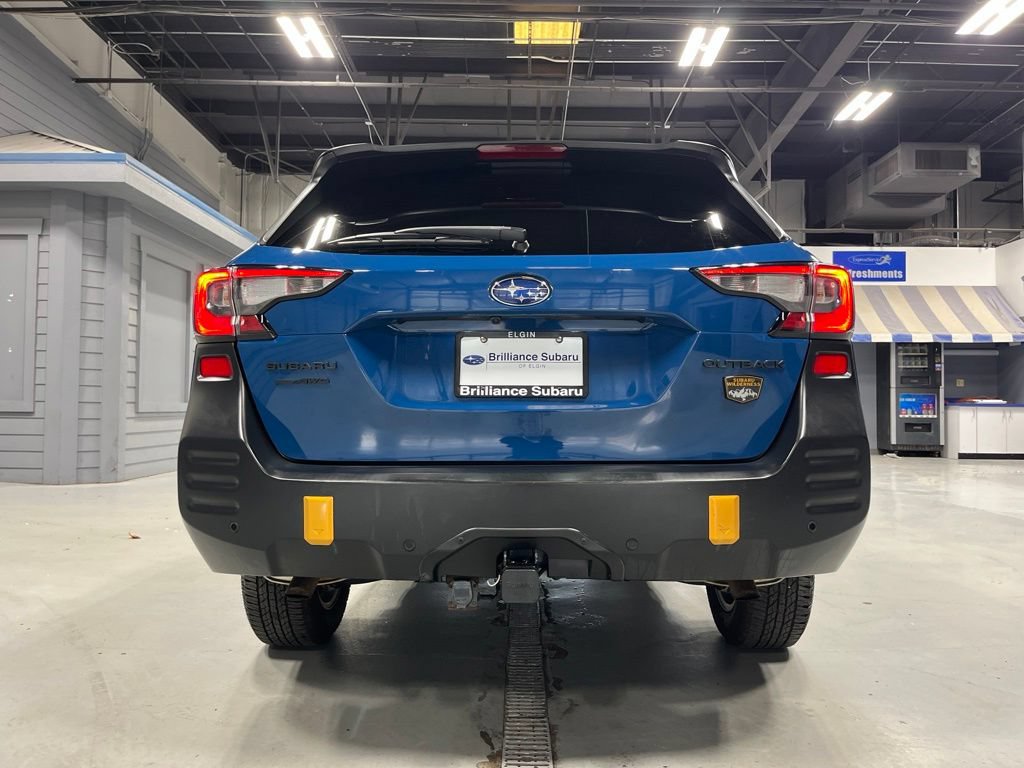 Used 2022 Subaru Outback Wilderness AWD/4WD image 6