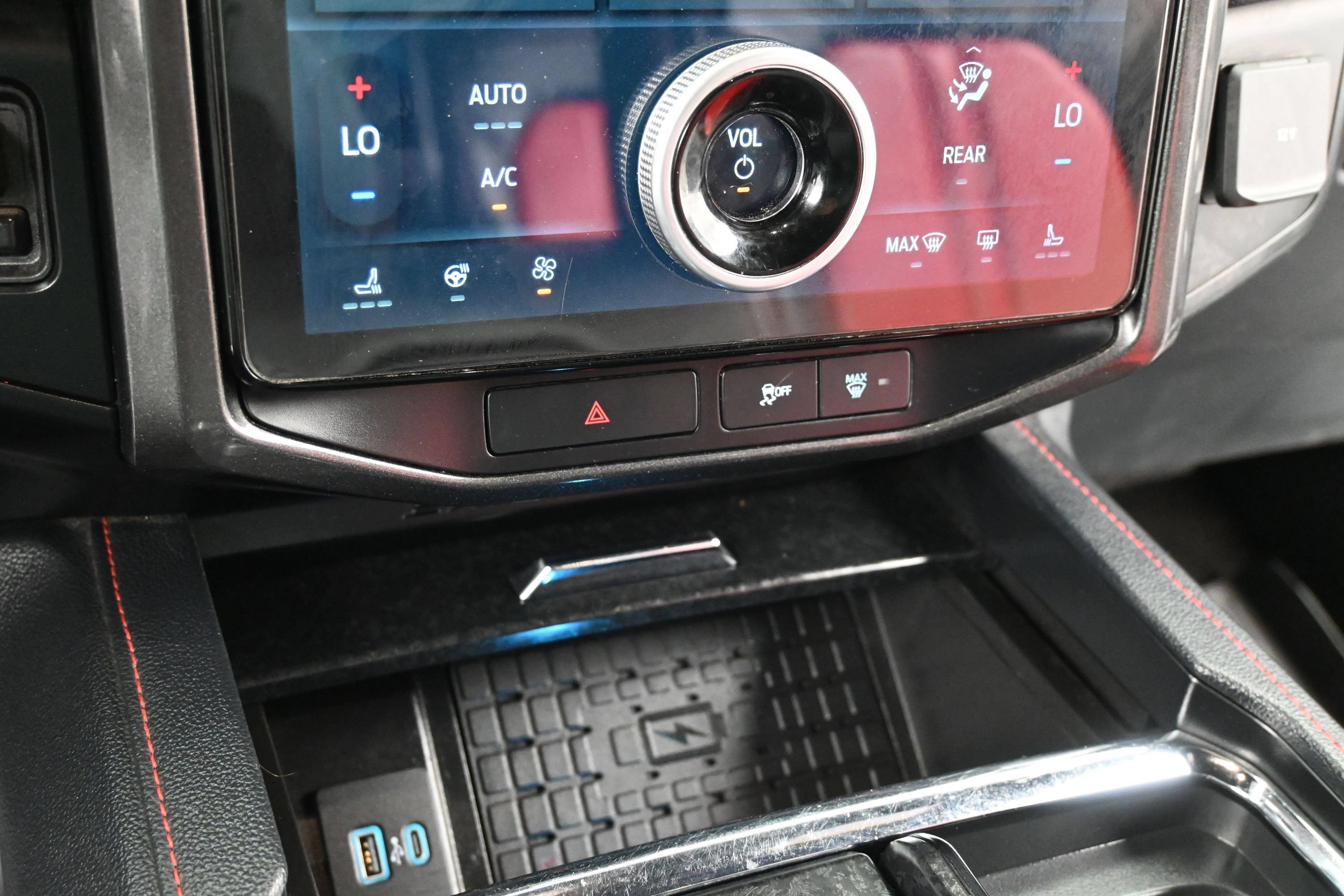 Used 2023 Ford Expedition Limited RWD image 19