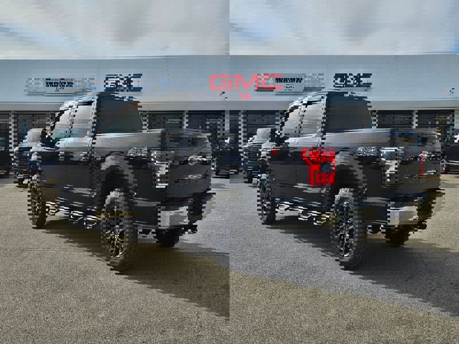 Used 2020 Ford F150 XLT image 3