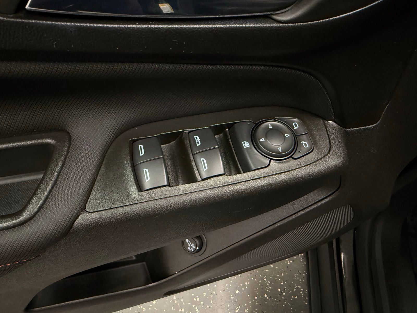 Used 2024 Chevrolet Equinox RS image 10