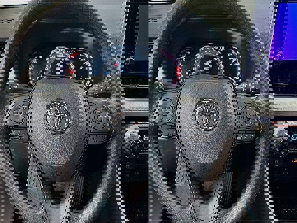 New 2025 Toyota RAV4 XLE image 11