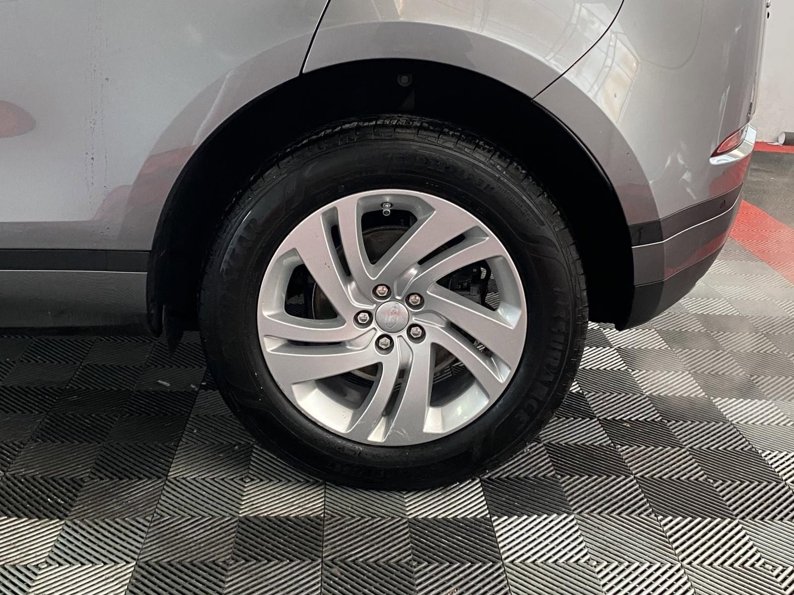 Used 2020 Land Rover Range Rover Evoque S image 21