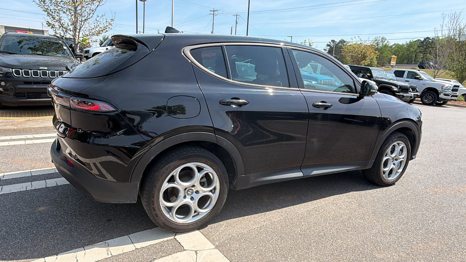 Used 2024 Alfa Romeo Tonale Sprint image 8