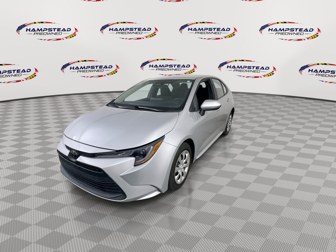Used 2024 Toyota Corolla LE FWD image 5