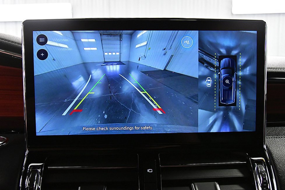 Used 2024 Lincoln Navigator Premiere image 23