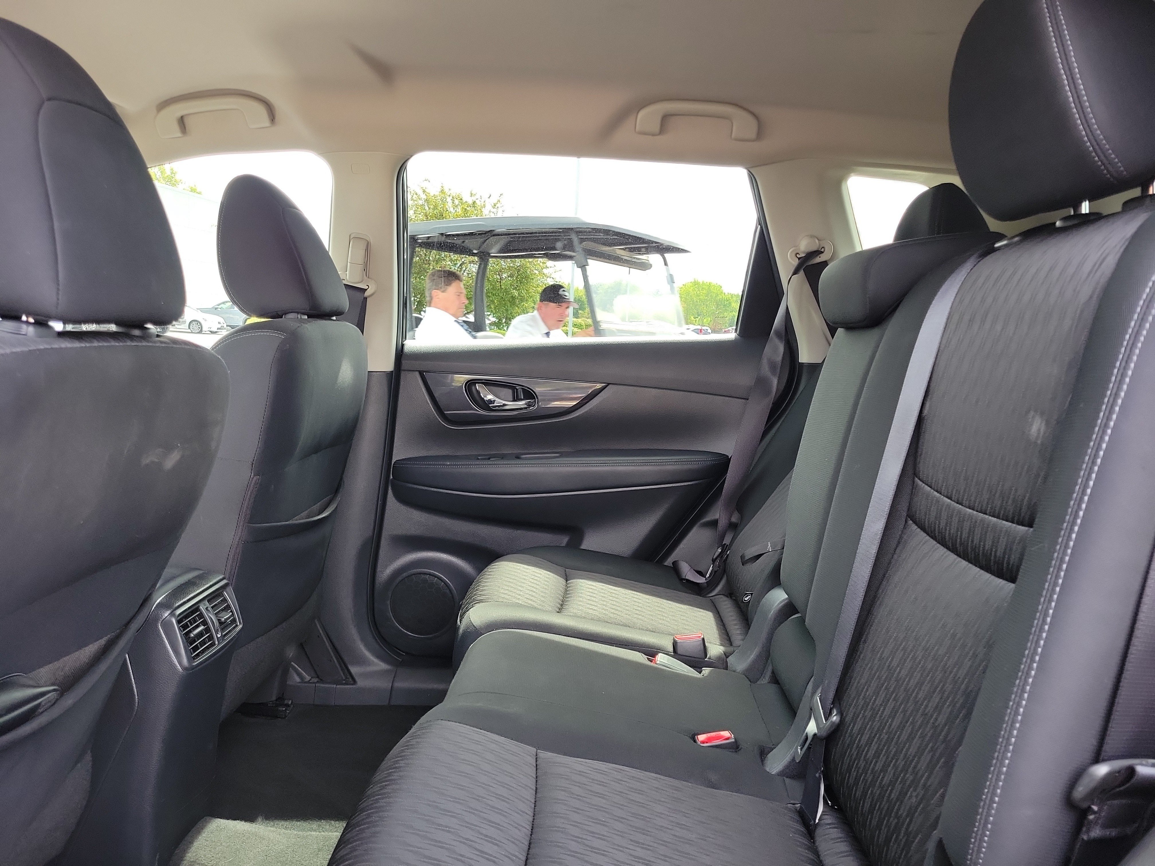 Certified 2020 Nissan Rogue SV AWD/4WD image 11