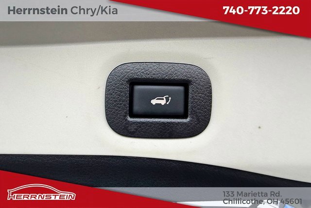 Used 2016 Nissan Rogue SL w/ SL Premium Package image 25