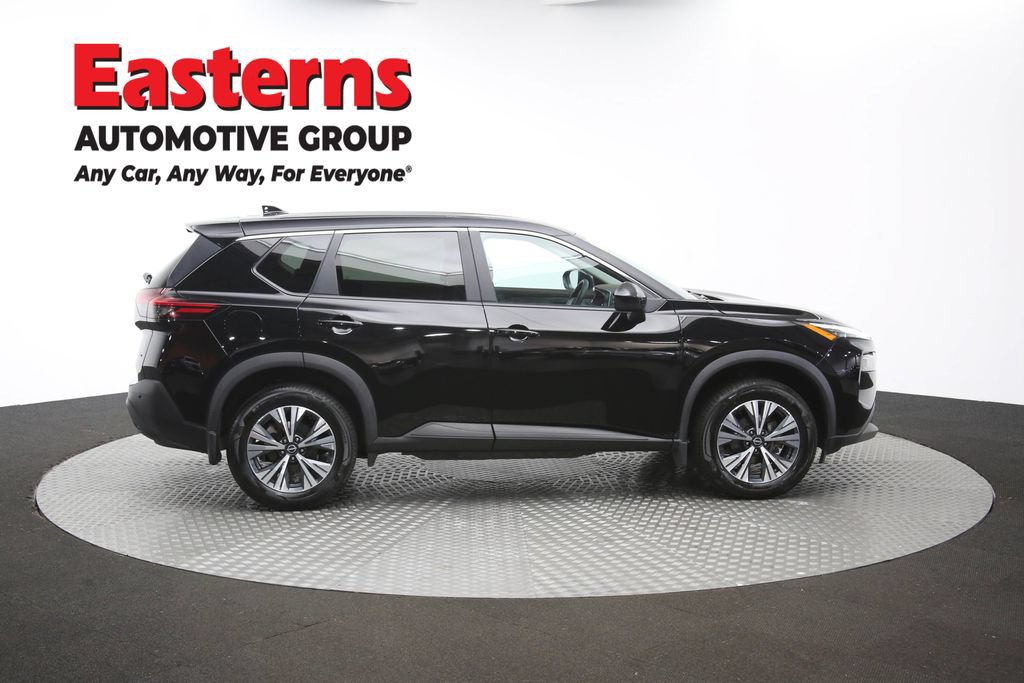 Used 2023 Nissan Rogue SV AWD/4WD image 44