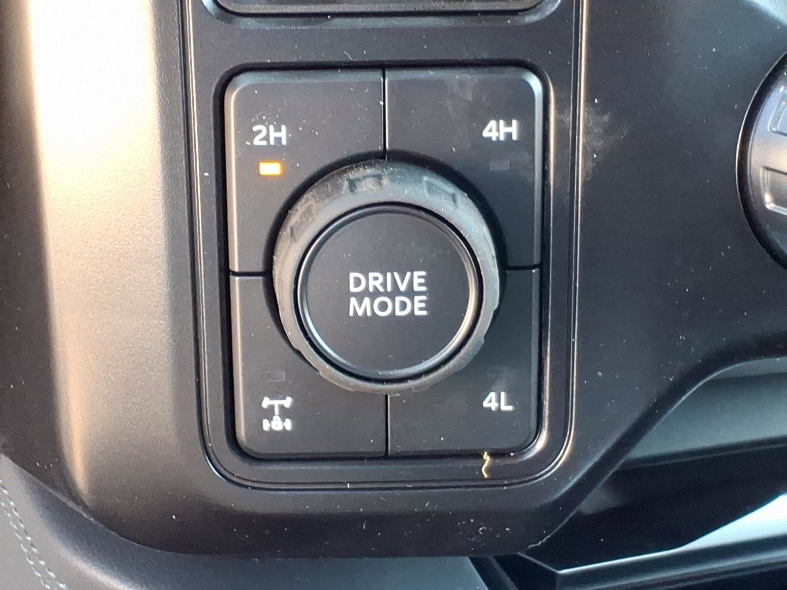 New 2026 Ford F250 Platinum image 5