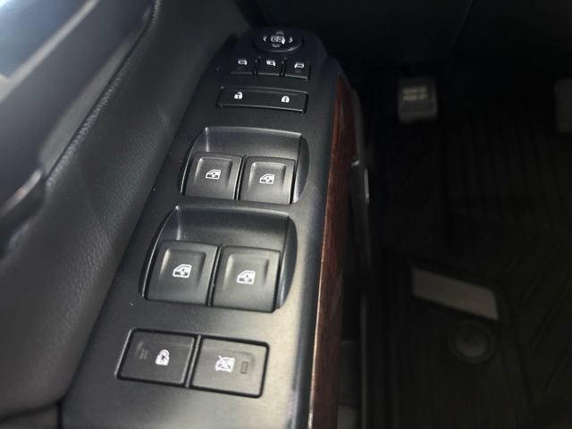 Used 2019 GMC Sierra 3500 SLT w/ Duramax Plus Package AWD/4WD image 16